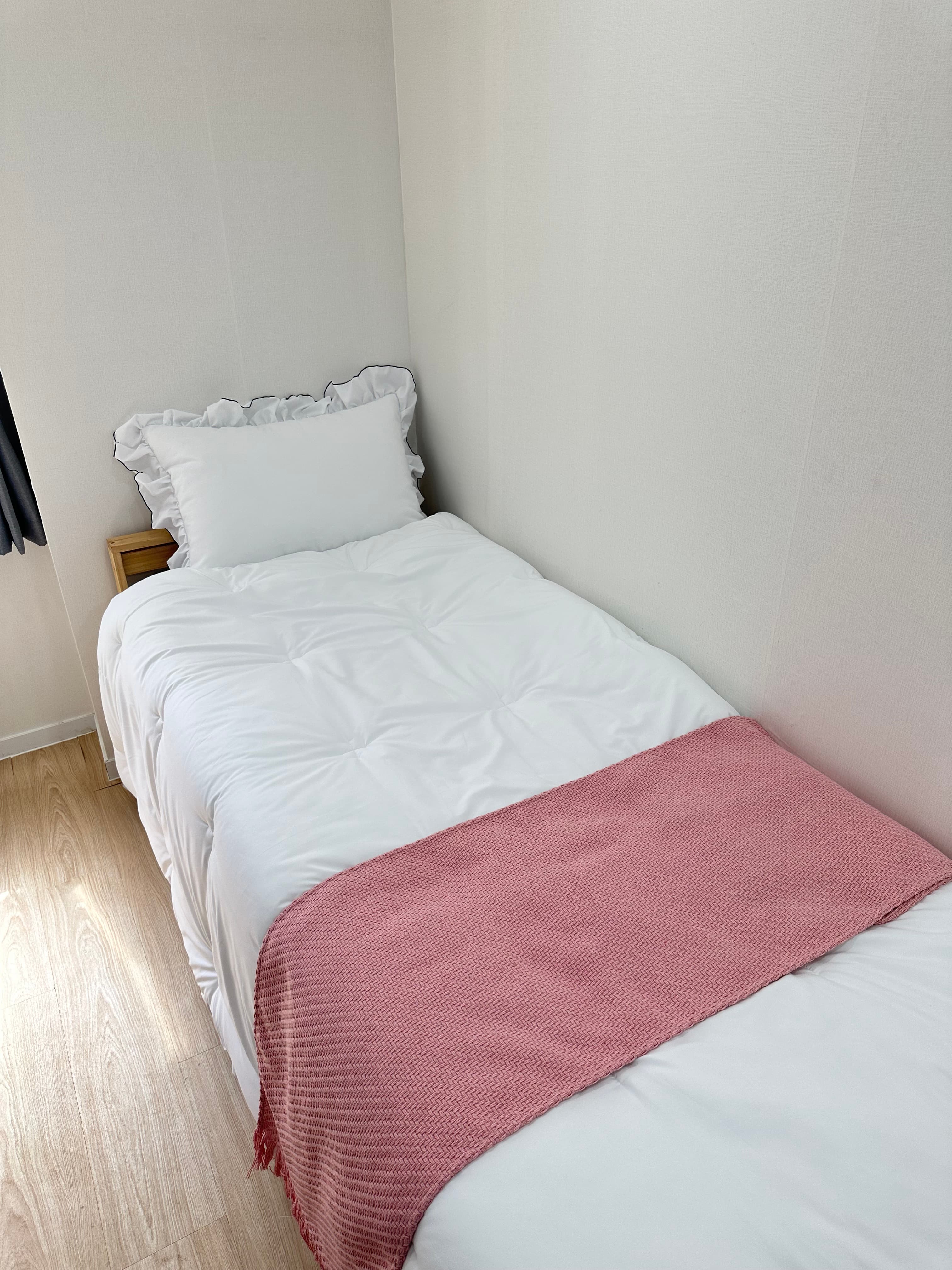 Standard Room — photo 2 of 6