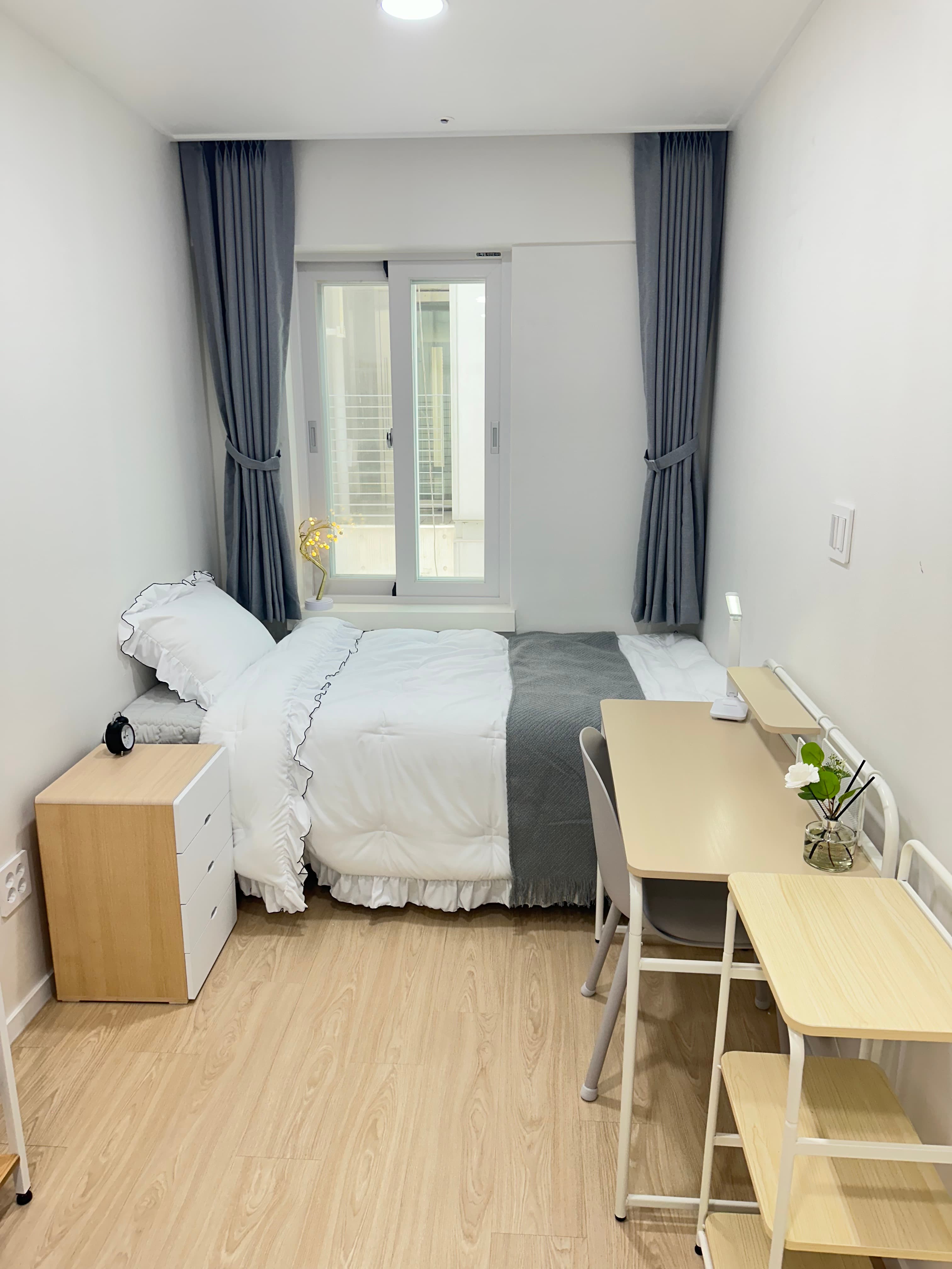 Suite Room — photo 2 of 7