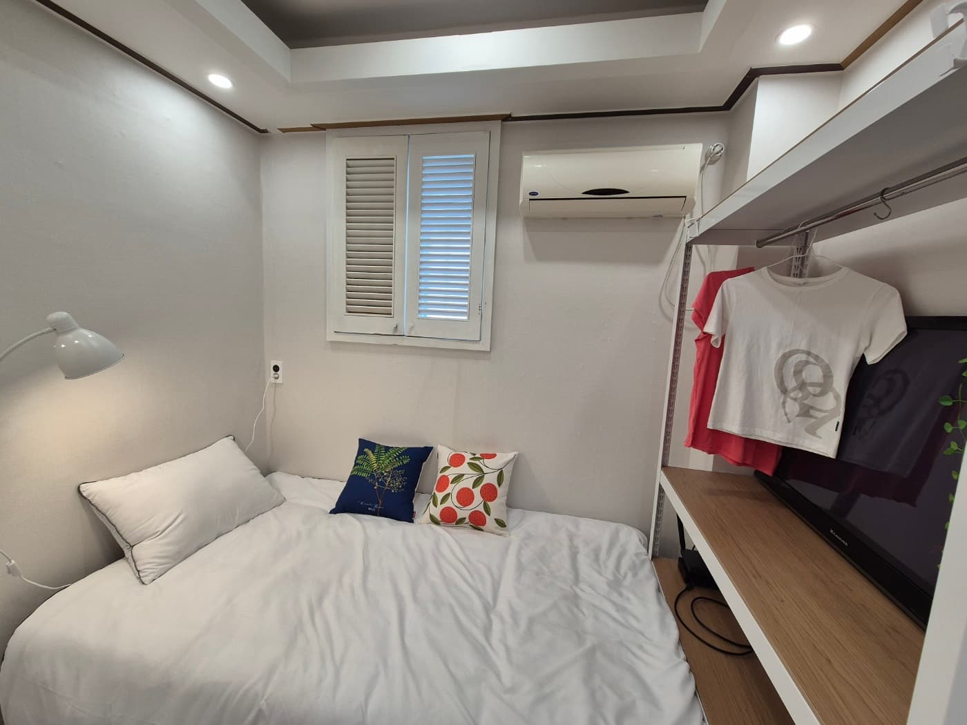 Standard single room 305 — photo 2 of 13
