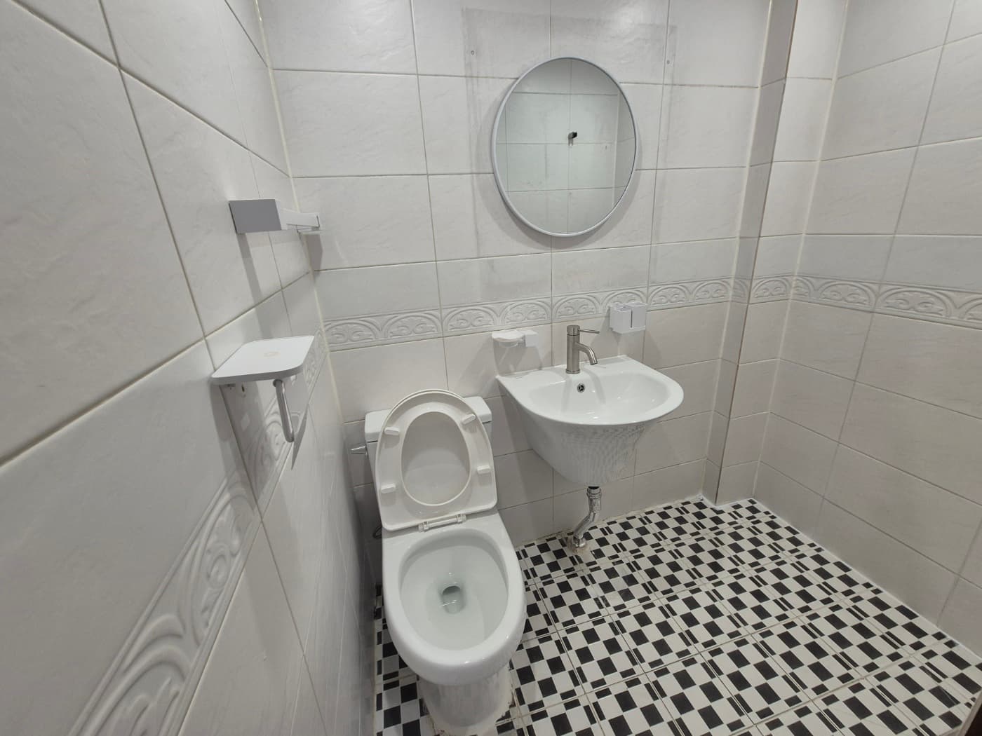 Suite 303 — photo 7 of 7
