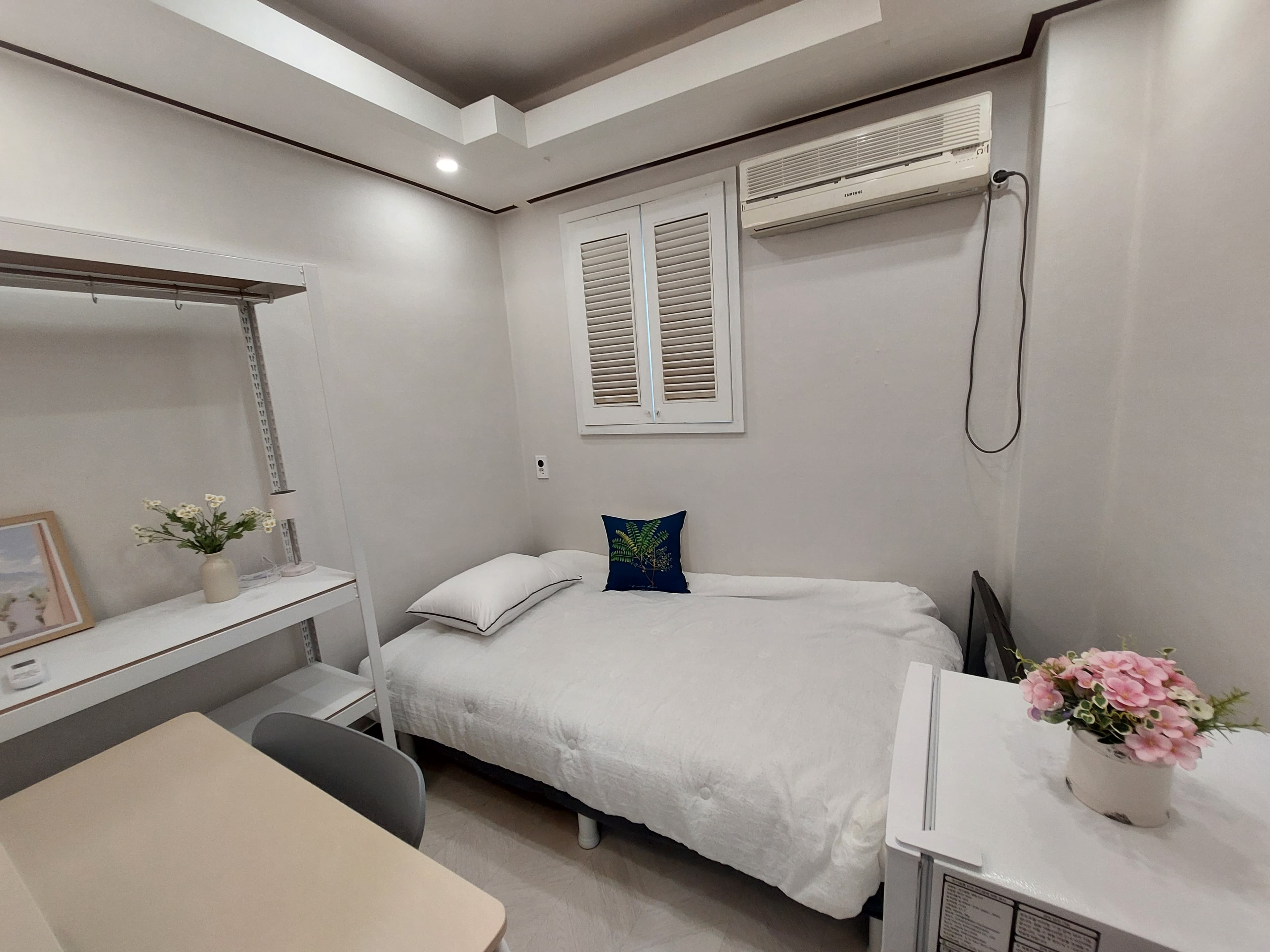 Standard single room 205 — photo 1 of 8