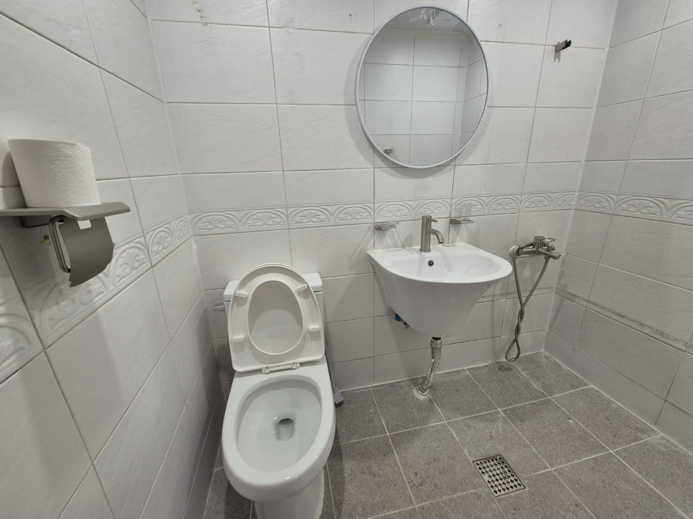 Suite 101 — photo 6 of 6