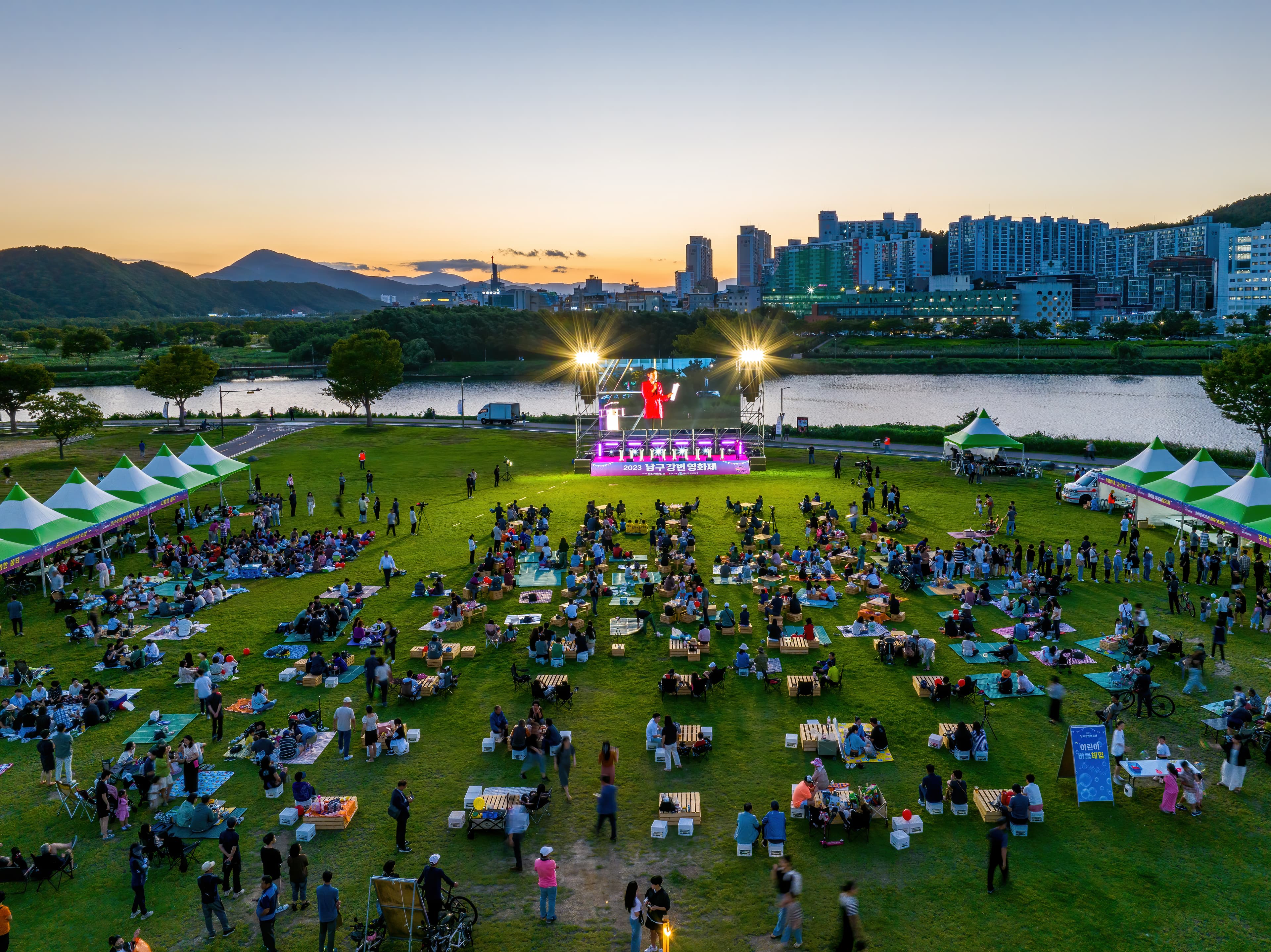 Korea-in-summer-thumnail