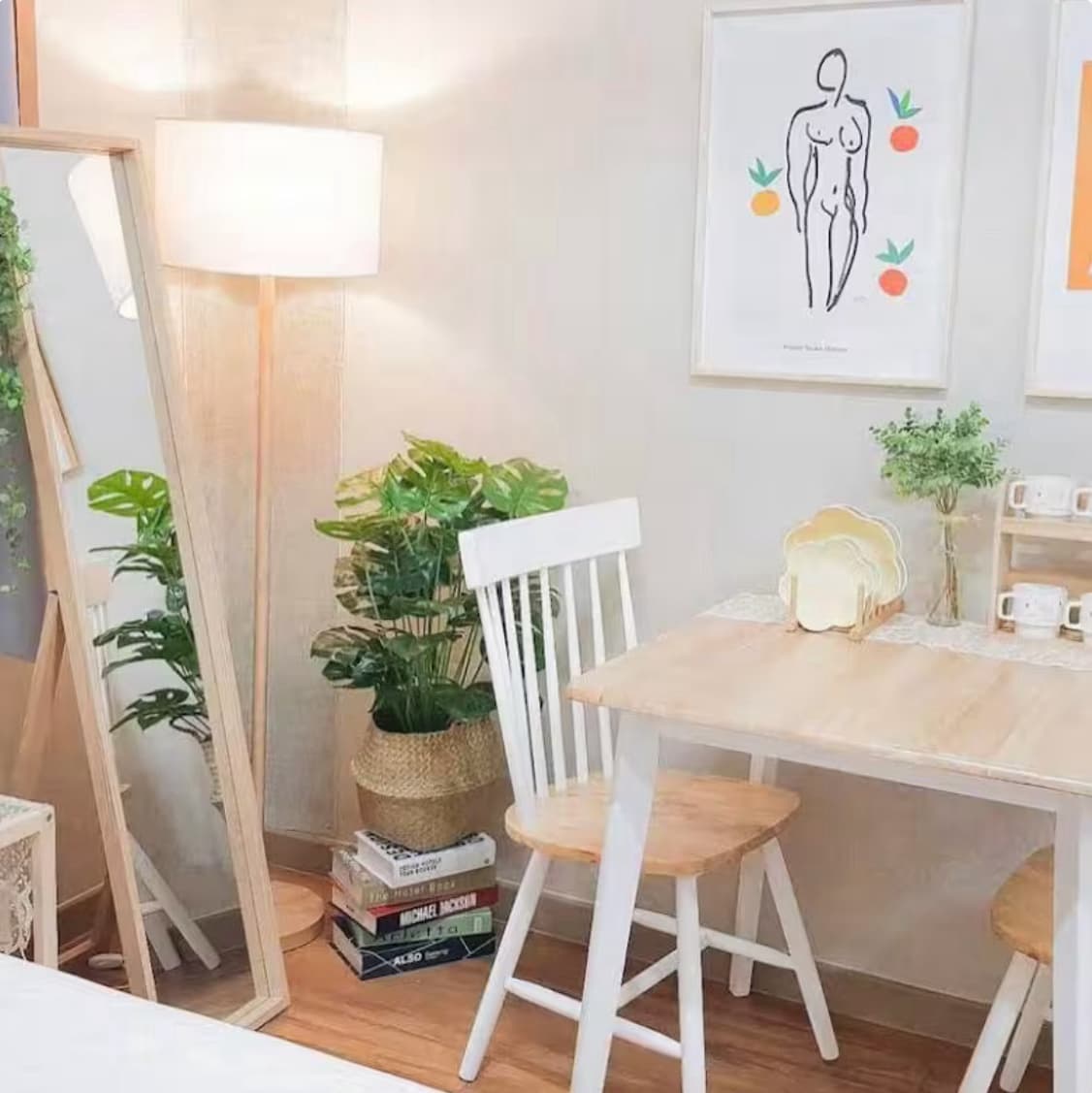 Near Seoul Station, Studio house 202 — photo 1 of 5