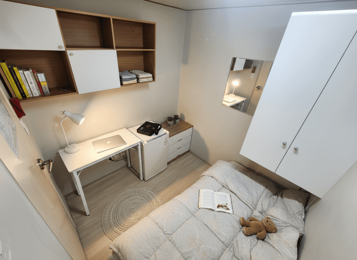 Studio B (Deposit 50,000 Won) — photo 2 of 17