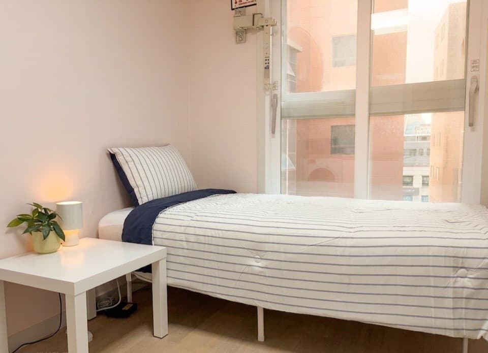 4F7 Jongno Bukchon Hanok Village Insadong Convenient Transit New Studio Elevator Single Bed Cozy Stay — photo 1 of 16