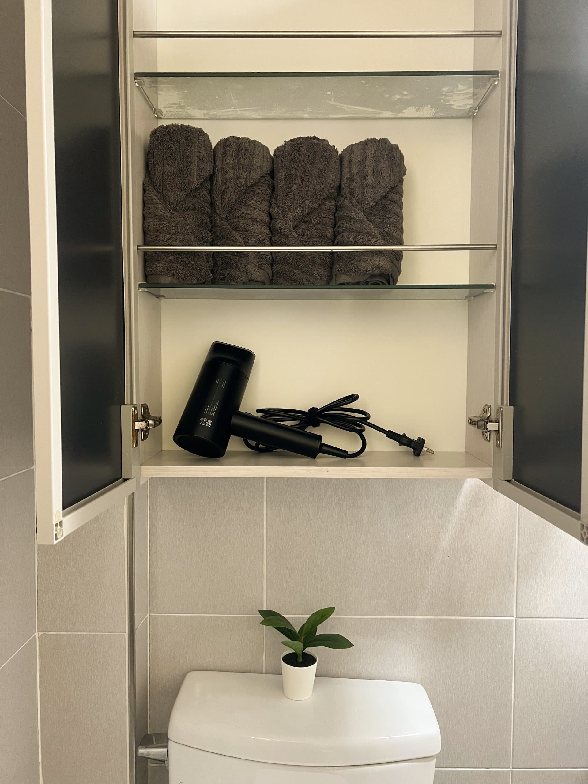 Room 301 β photo 18 of 18