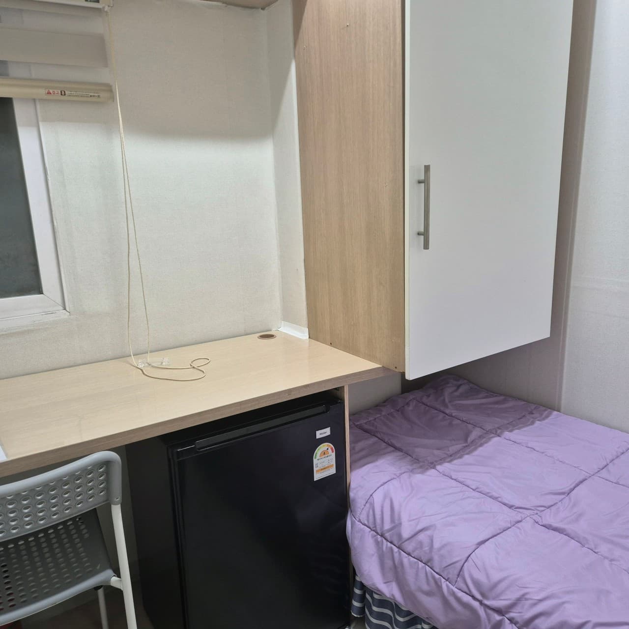 SUPER DELUXE EX (Exterior Window) - Deposit 100,000 Won — photo 1 of 8