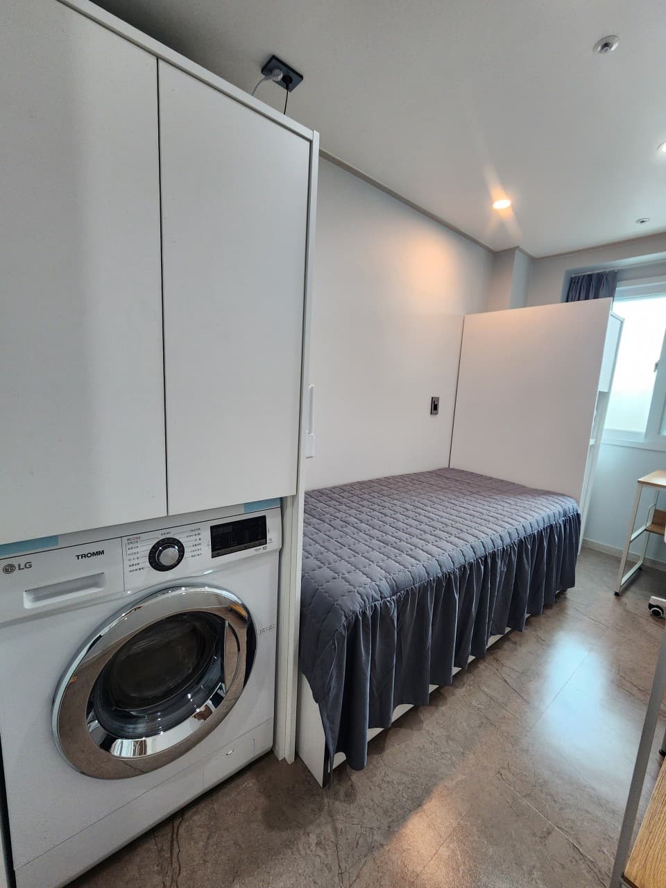 Type B (Deposit 200,000 KRW) โ photo 2 of 8