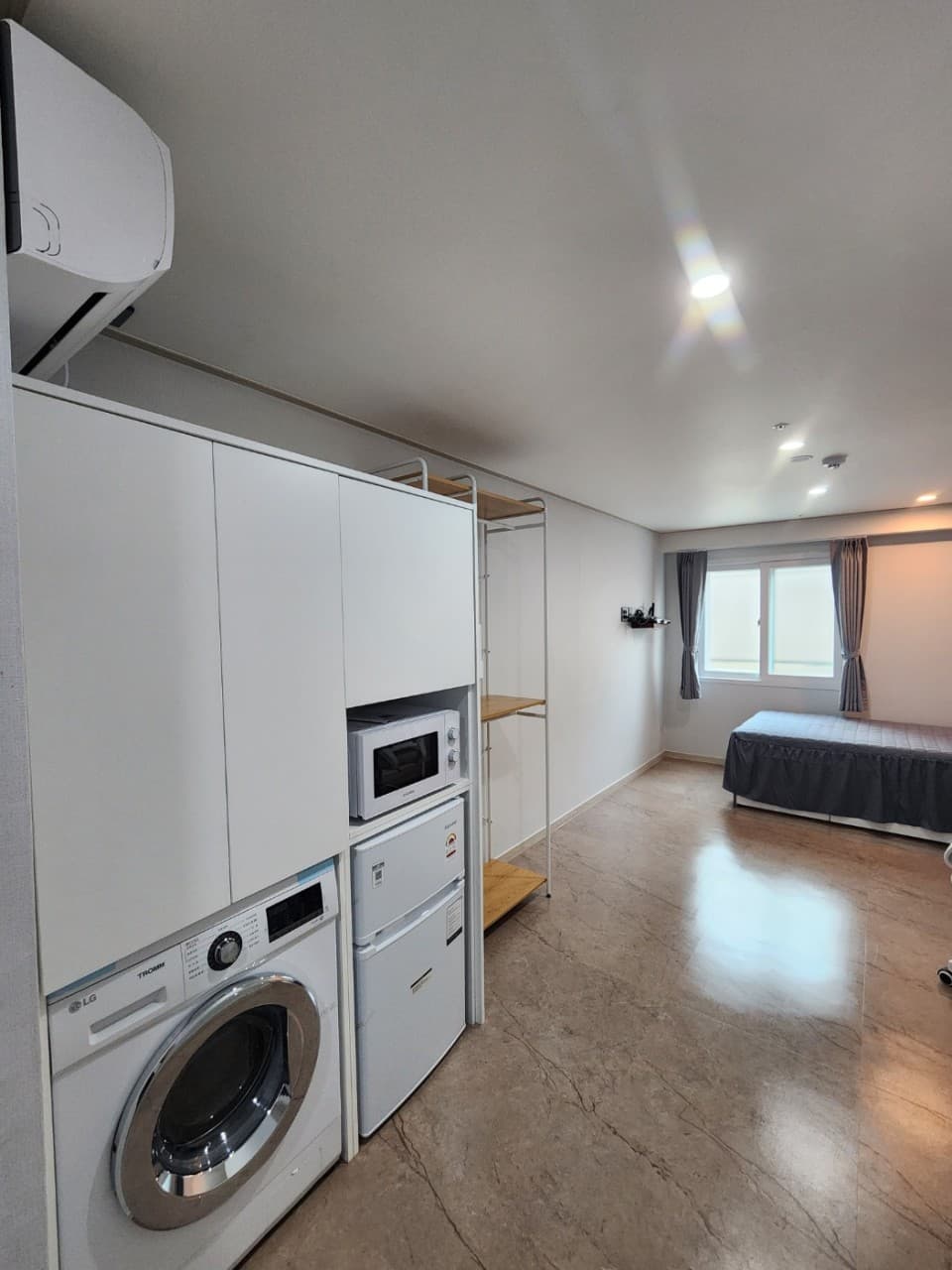 Type C (Deposit 200,000 KRW) โ photo 2 of 5