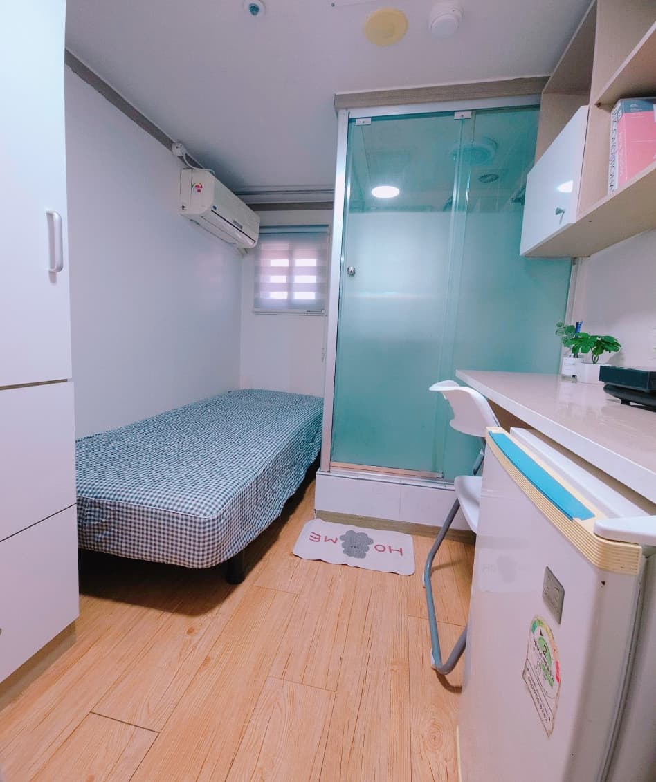 Type A (Deposit 100,000 won) — photo 2 of 4