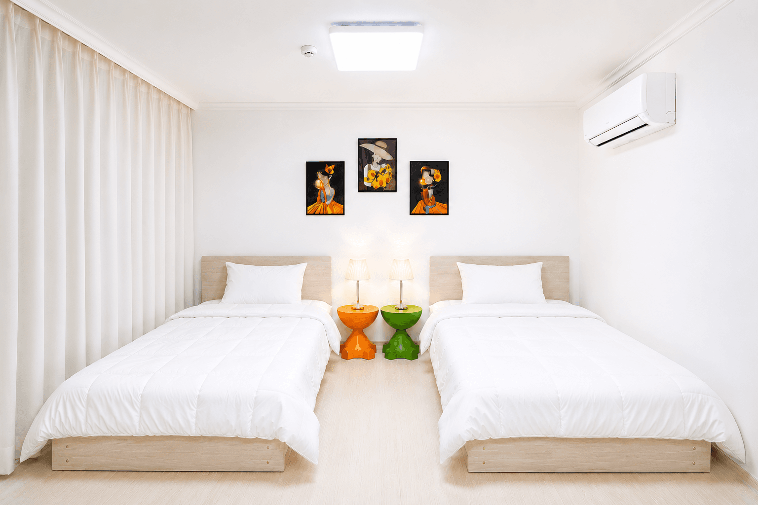 7-min walk from Hongik Univ. Station, Yeonnam Byeolchae Room 202 (2 Rooms)