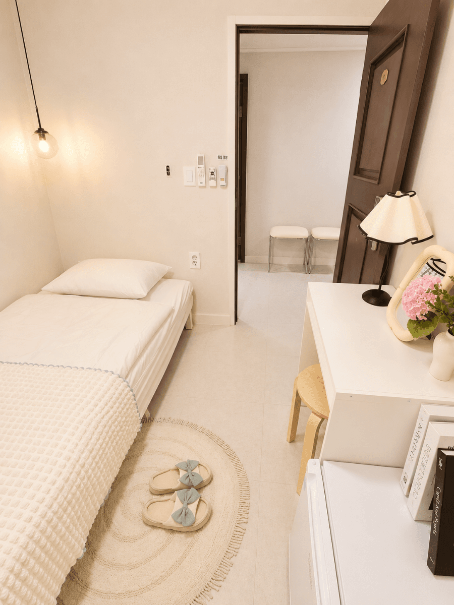 Heystay Jungryang 2