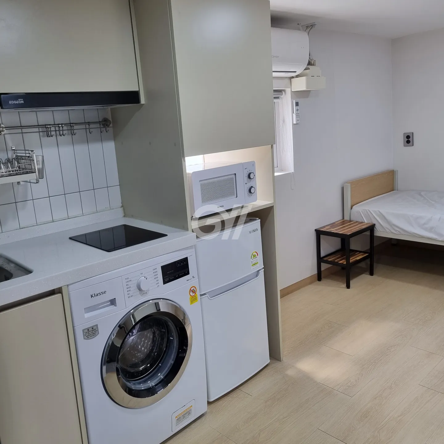 Private Rooftop House (Deposit 300,000 KRW) — photo 1 of 23