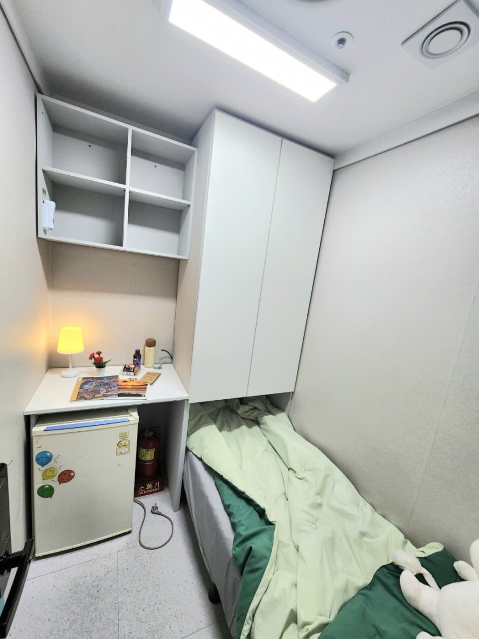 Interior Window Mini Room (Deposit 100,000 KRW) — photo 7 of 7