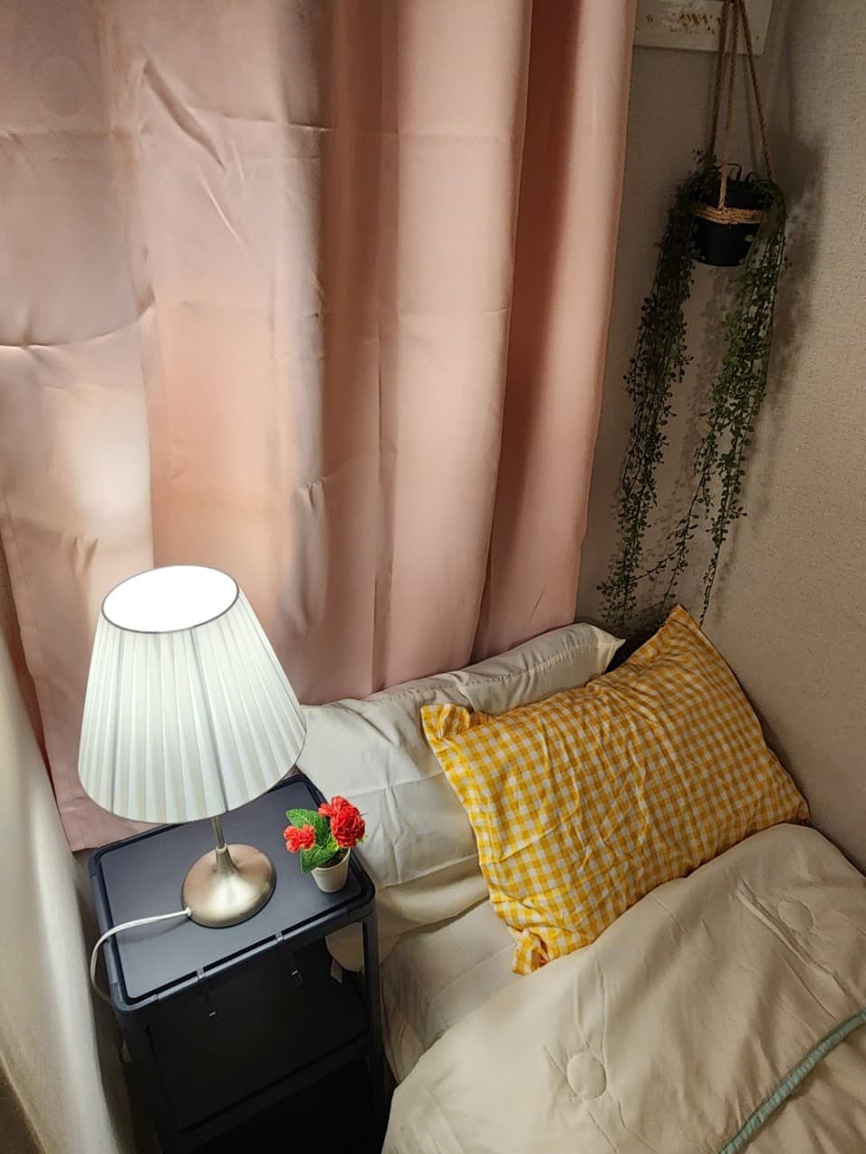 Large Room with Shower (Deposit 100,000 Won) — photo 10 of 10