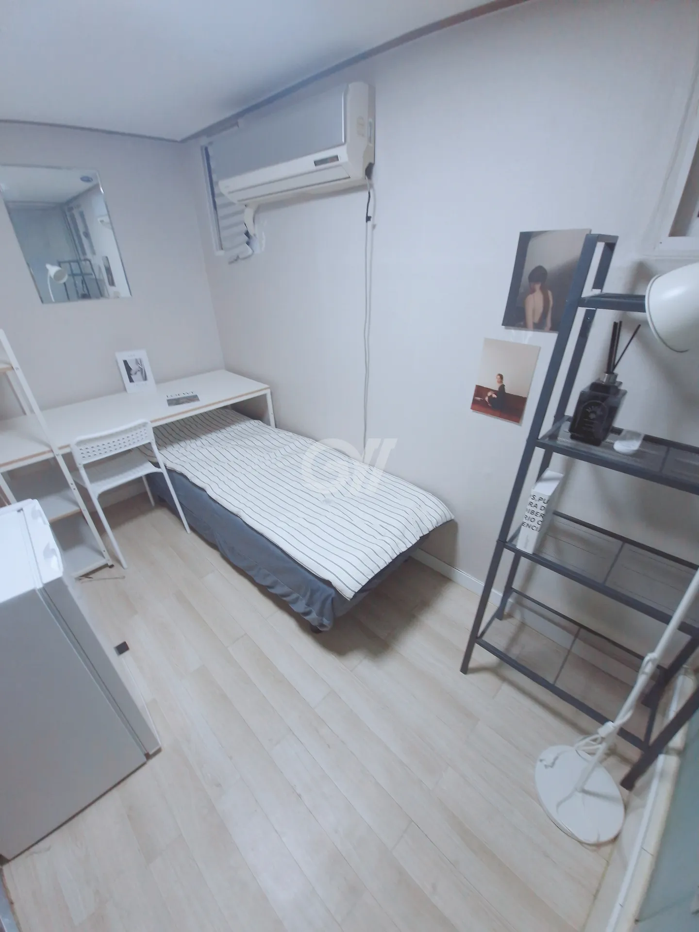 Studio (Deposit 100,000 Won) — photo 1 of 4