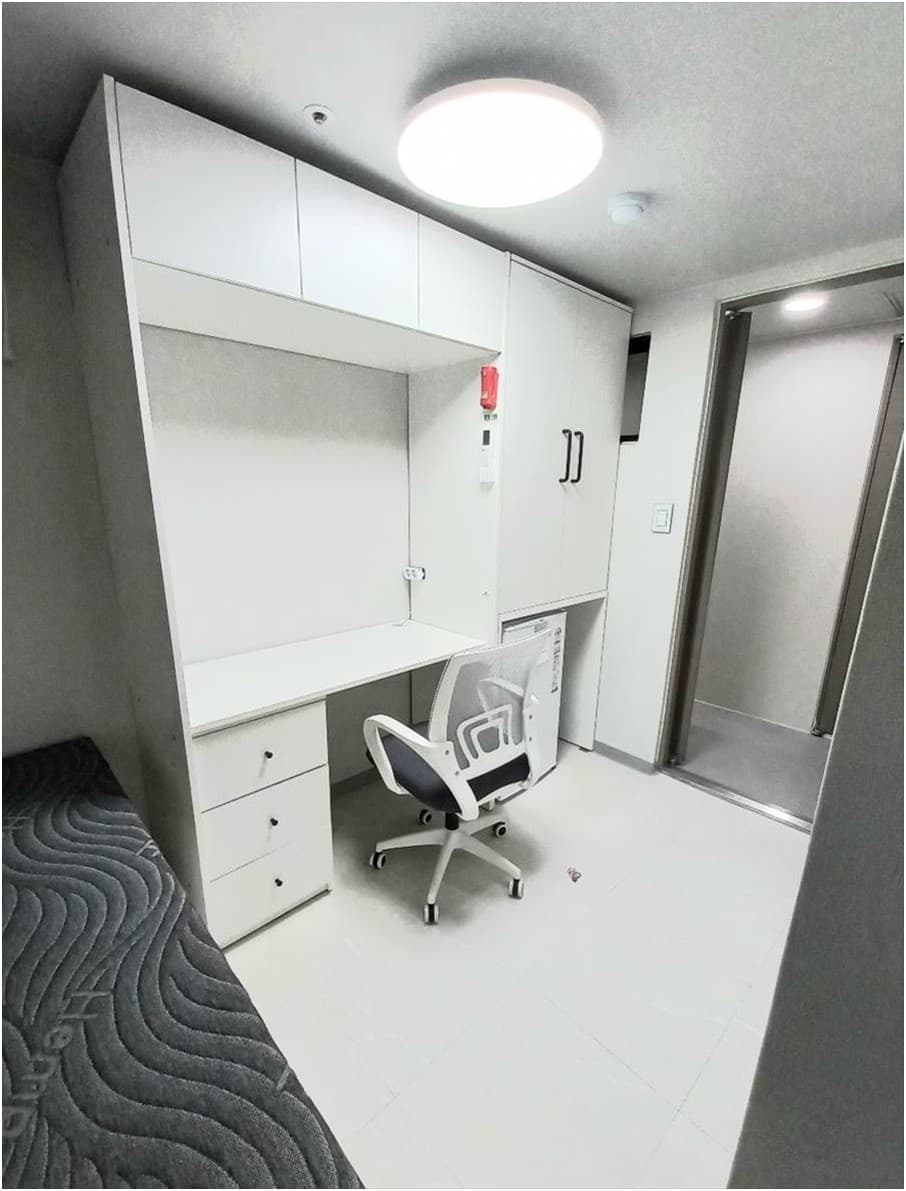 3rd Floor Mini Room (Deposit 300,000 Won) — photo 6 of 6