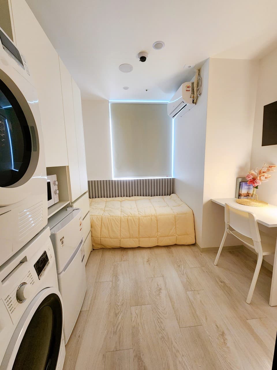 Deluxe (Deposit 200,000 KRW) — photo 1 of 24