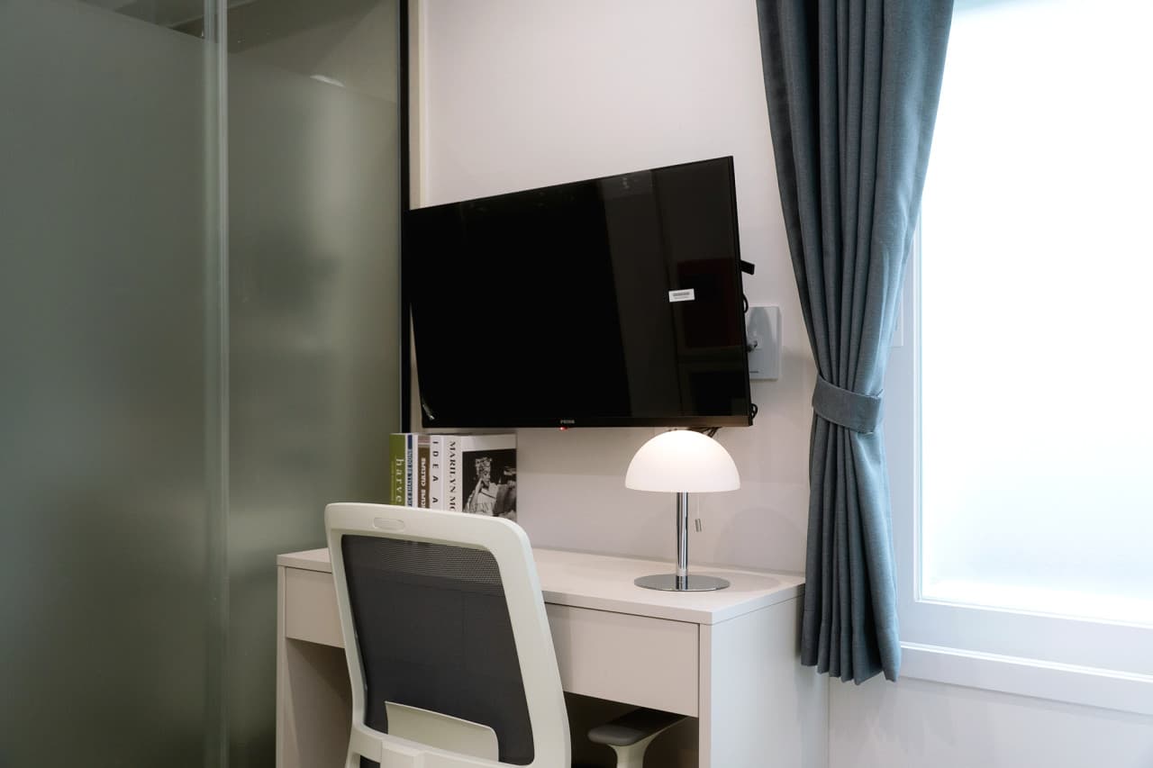 Balance B ( Deposit: 200,000 KRW ) — photo 1 of 5