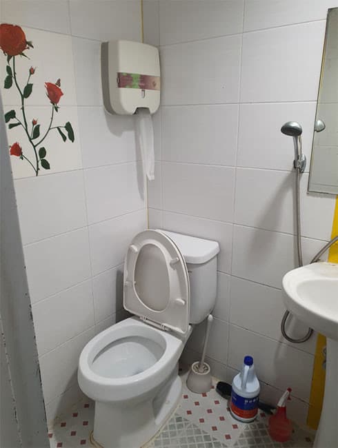 Goshitel (Monthly Rent 280,000–550,000 won) — photo 1 of 8
