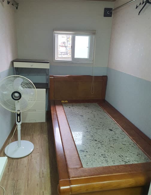 Goshitel (Monthly Rent 280,000–550,000 won) — photo 2 of 8