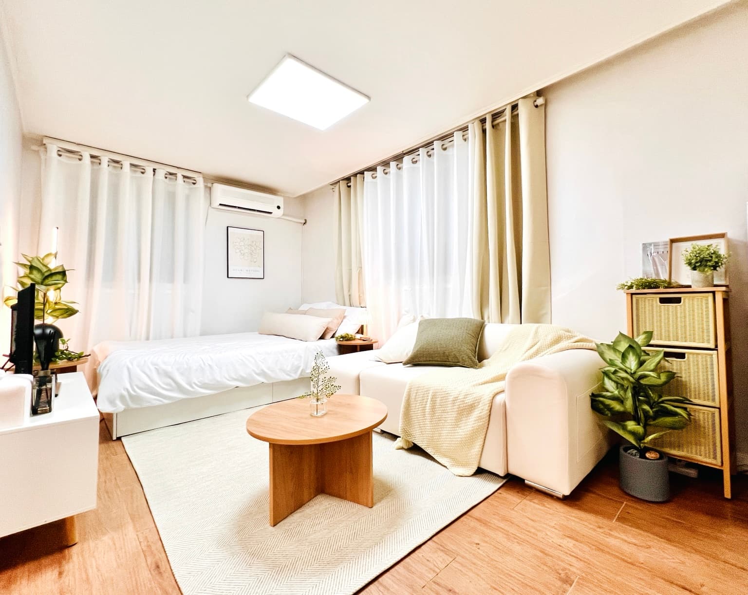 Gangnam Yeoksam 5-Min Walk ♥️ Fully Furnished Aesthetic Stay