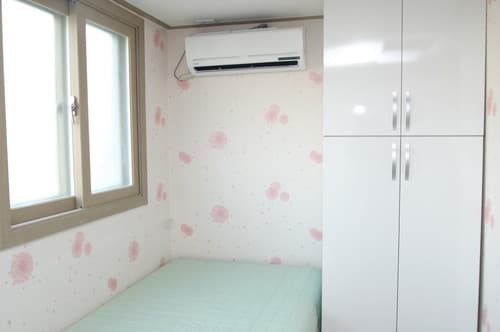 Mini Room (Deposit 100,000 won) — photo 2 of 2