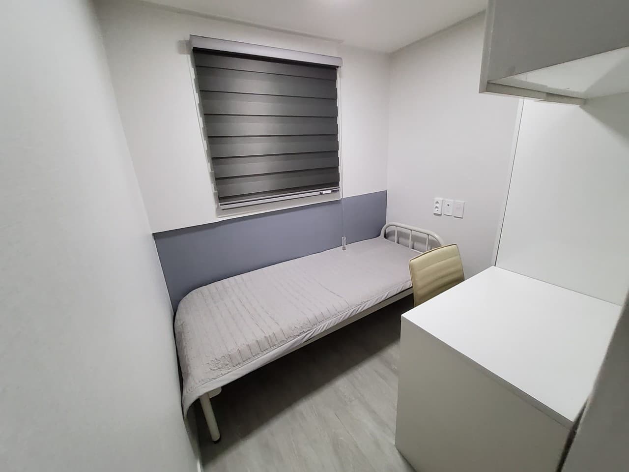 Room A (Deposit 50,000 won) — photo 2 of 7
