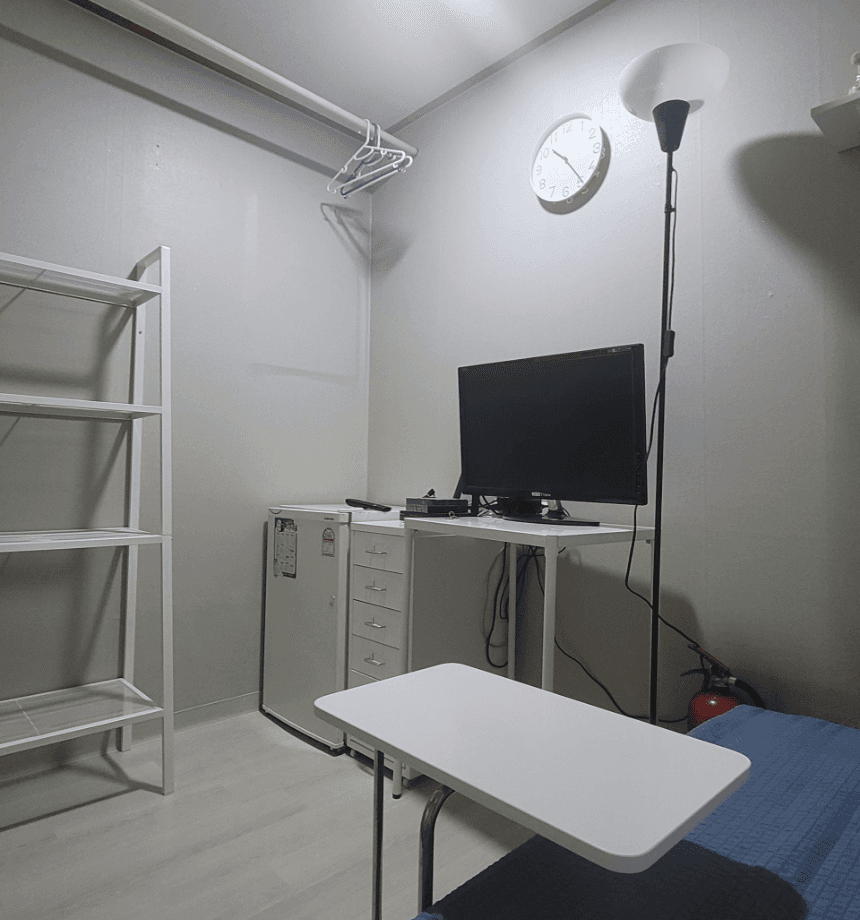 408 Mini Room (Deposit 50,000 won) — photo 4 of 4