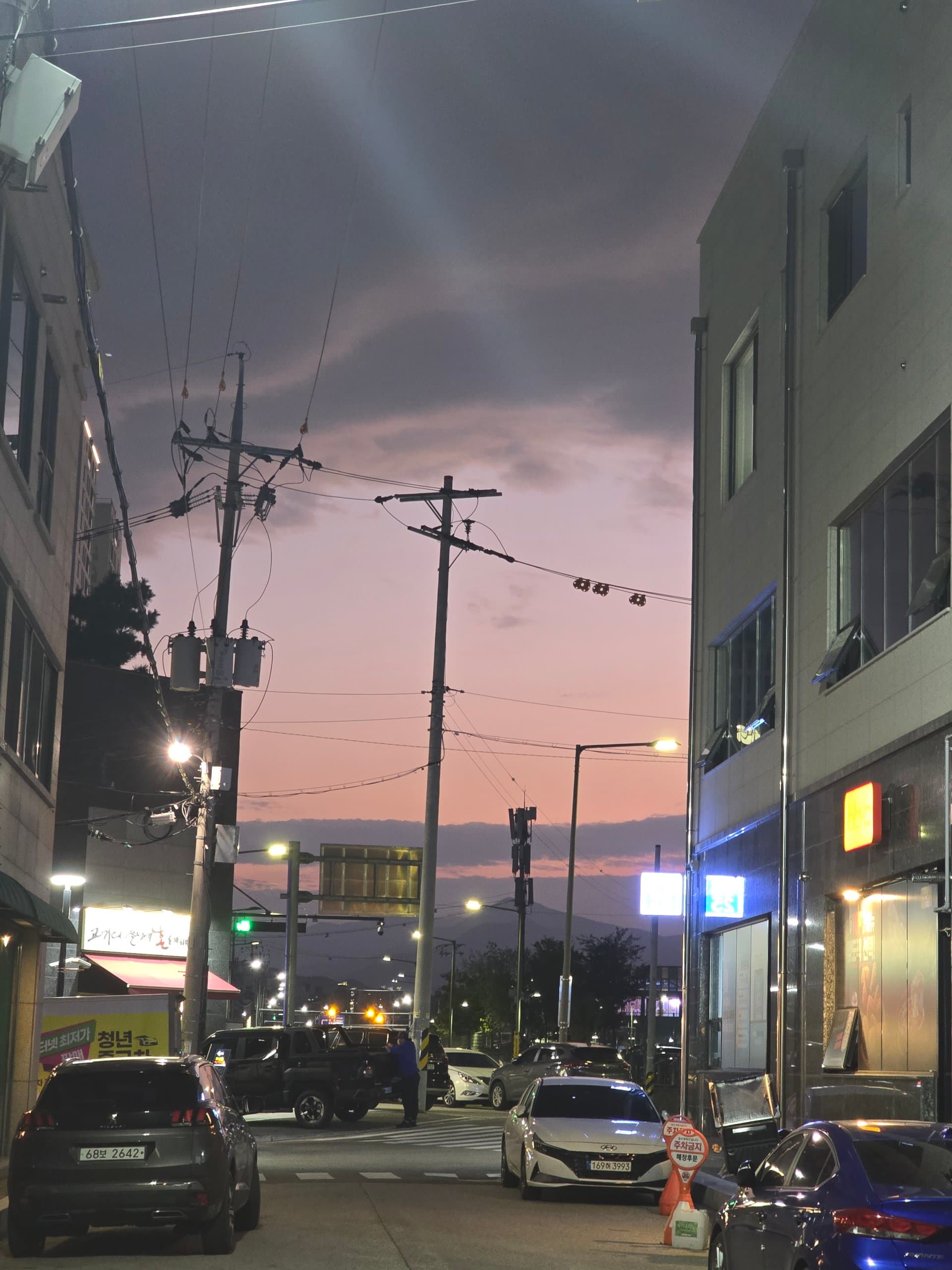 강릉역 도보거리 낭만숙소 — photo 2 of 5