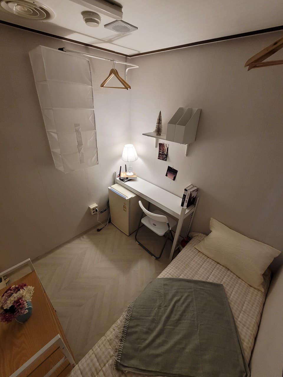 Standard Room Mini_Male (Deposit 100,000 won) — photo 1 of 3