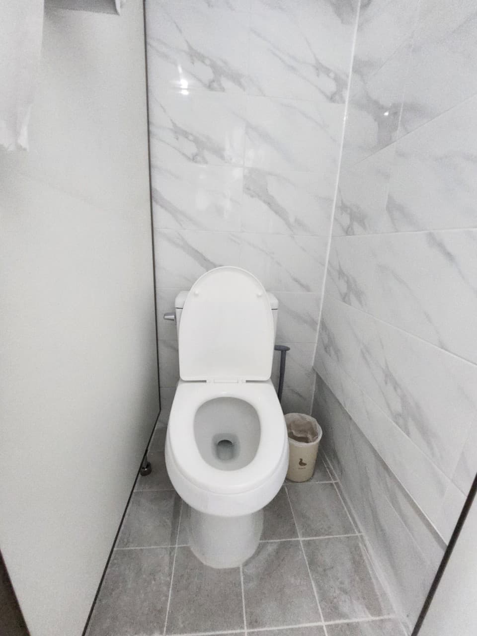 Shower Room (Room 303) — photo 2 of 10
