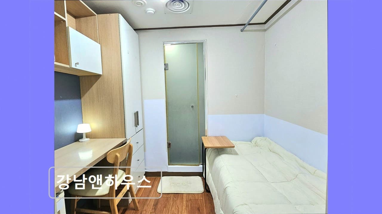 Studio Type (Deposit 100,000 won / Monthly Rent 430,000–550,000 won) — photo 2 of 20