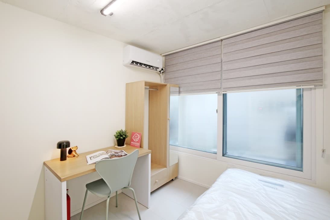 a Single Room (Deposit 1 Million Won) — photo 2 of 5
