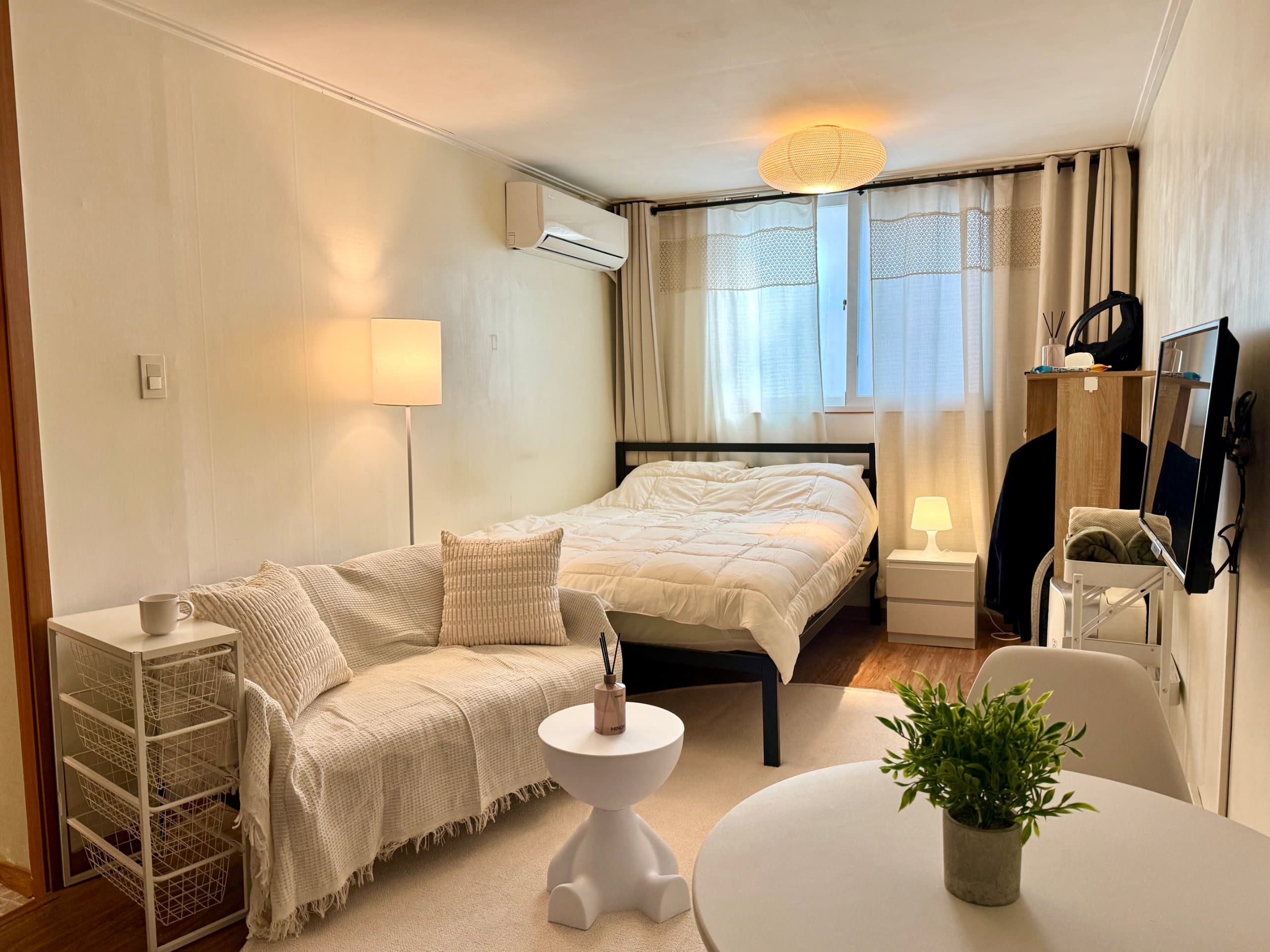 Cozy Stay 1 โ photo 1 of 13