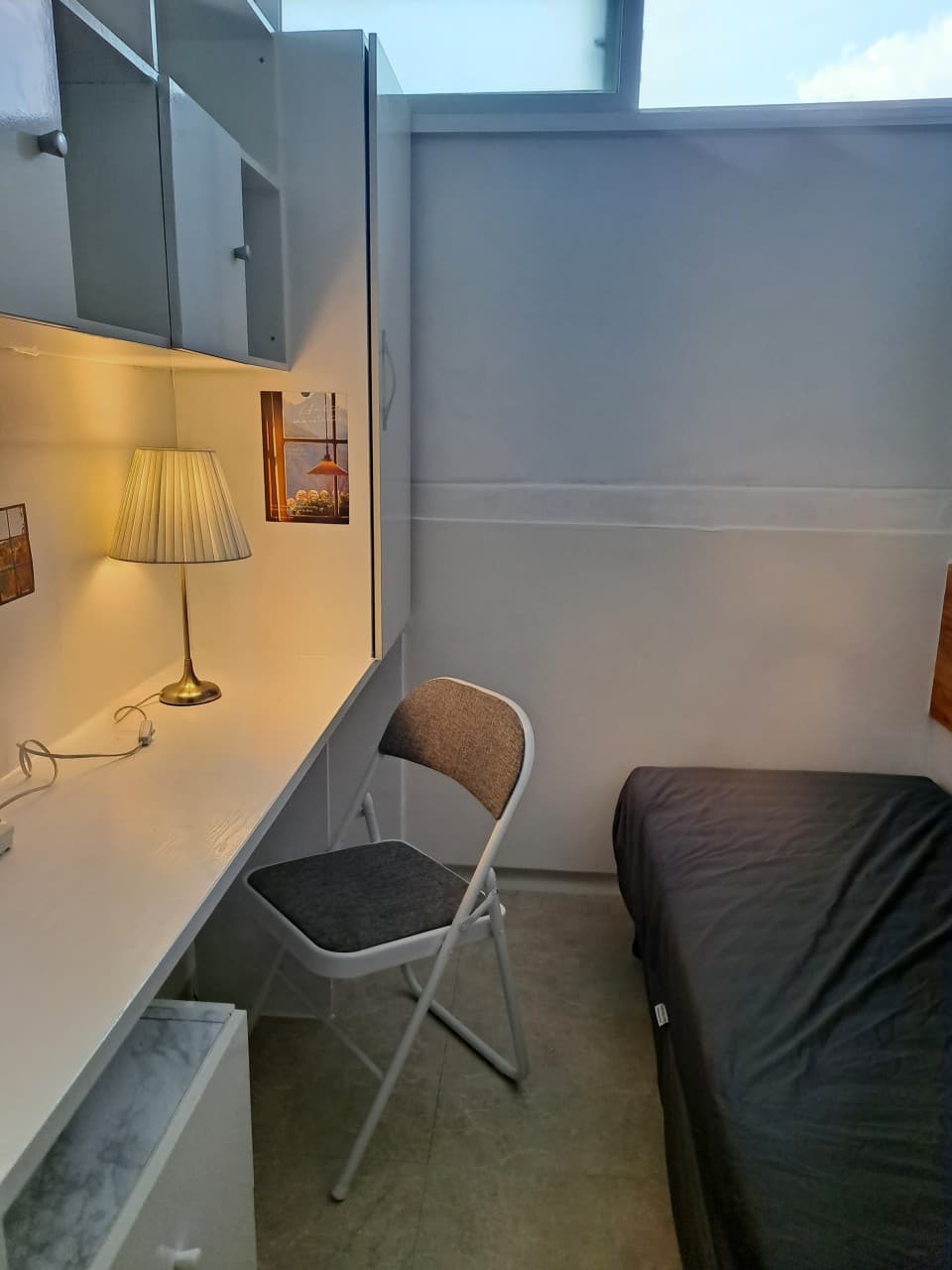 Wide Window Mini Room (Deposit 50,000 KRW) — photo 18 of 18