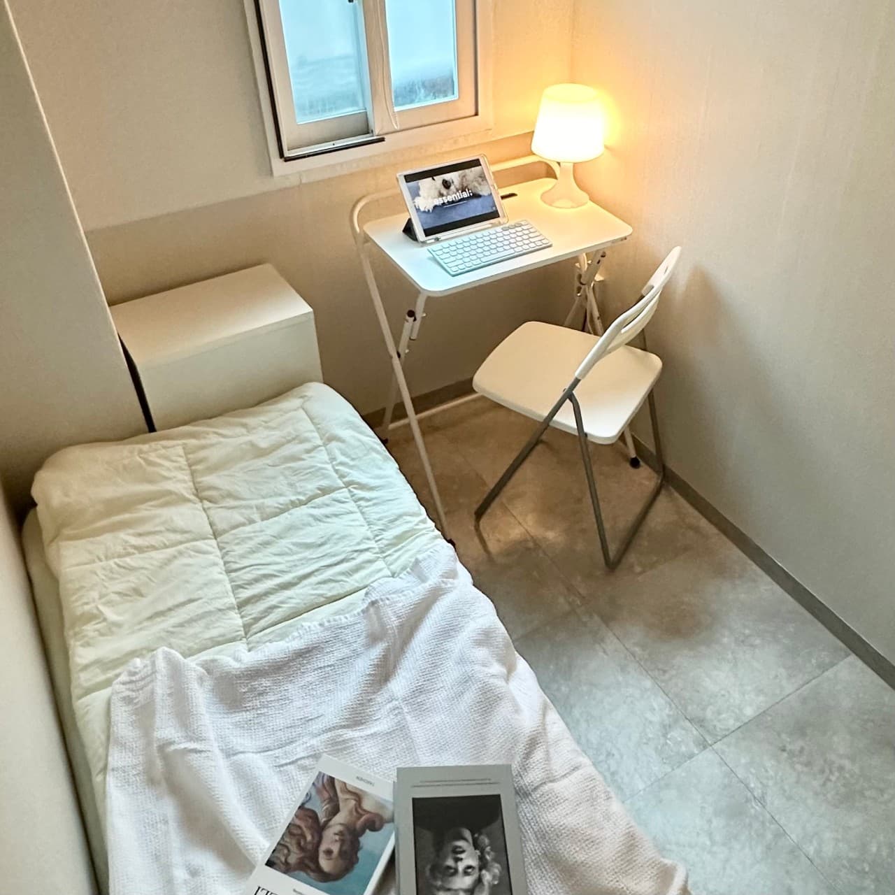 Standard 2 (Deposit 100,000 KRW) — photo 1 of 4
