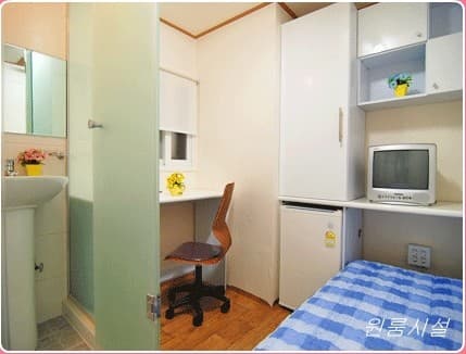 Studio Type (Monthly Rent 380,000–430,000 KRW) — photo 1 of 5