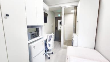 Well House Gwangjin-gu Branch Room 303 (Deposit 300,000 won) — photo 1 of 6