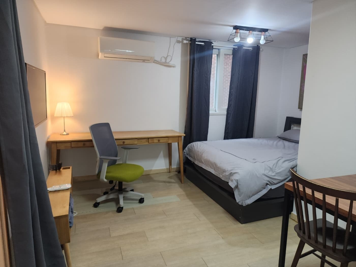 Room203 — photo 1 of 18