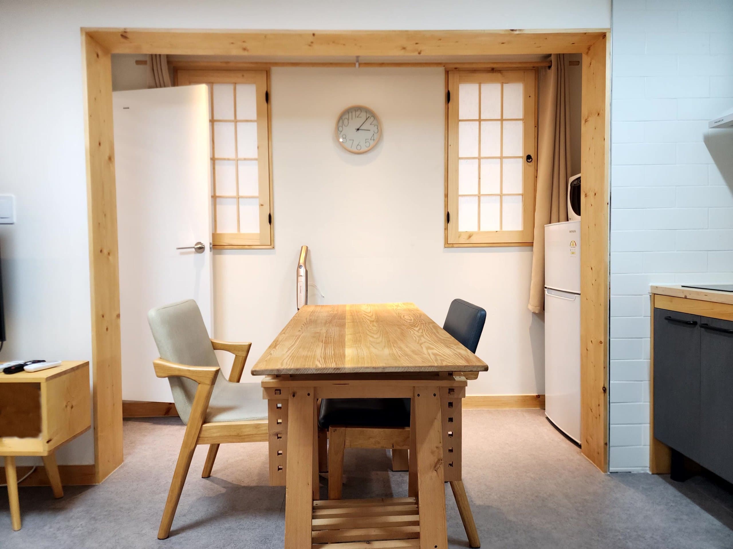 Room302 — photo 1 of 14