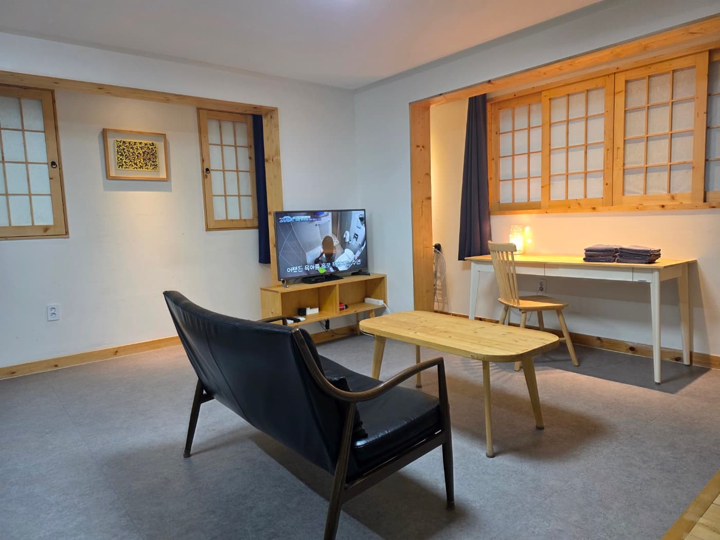 Room401 — photo 1 of 25
