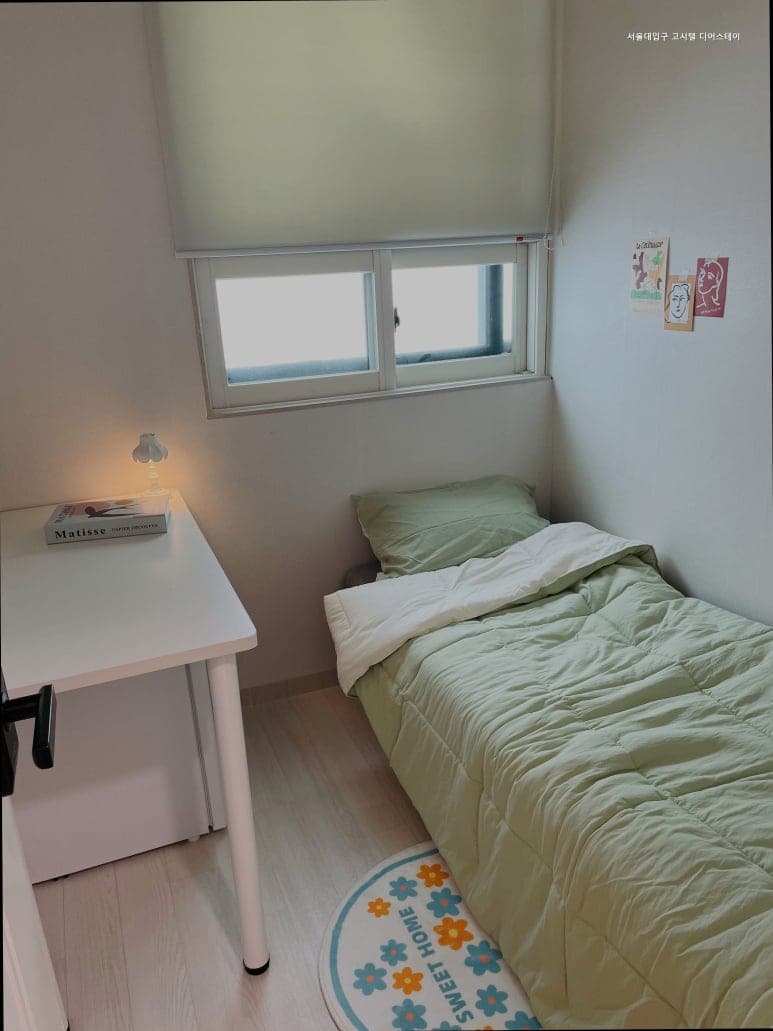 room 18 room12 room 27 room7 — photo 1 of 3