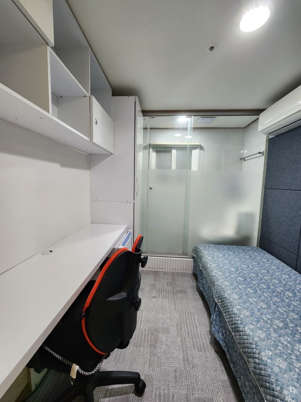 Exterior Window Room B07 (Deposit 100,000 won) — photo 9 of 9
