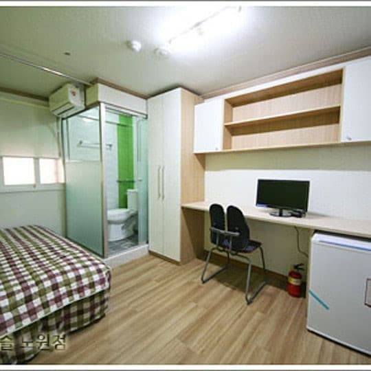 Haiwon Livingtel Myeonmok-dong