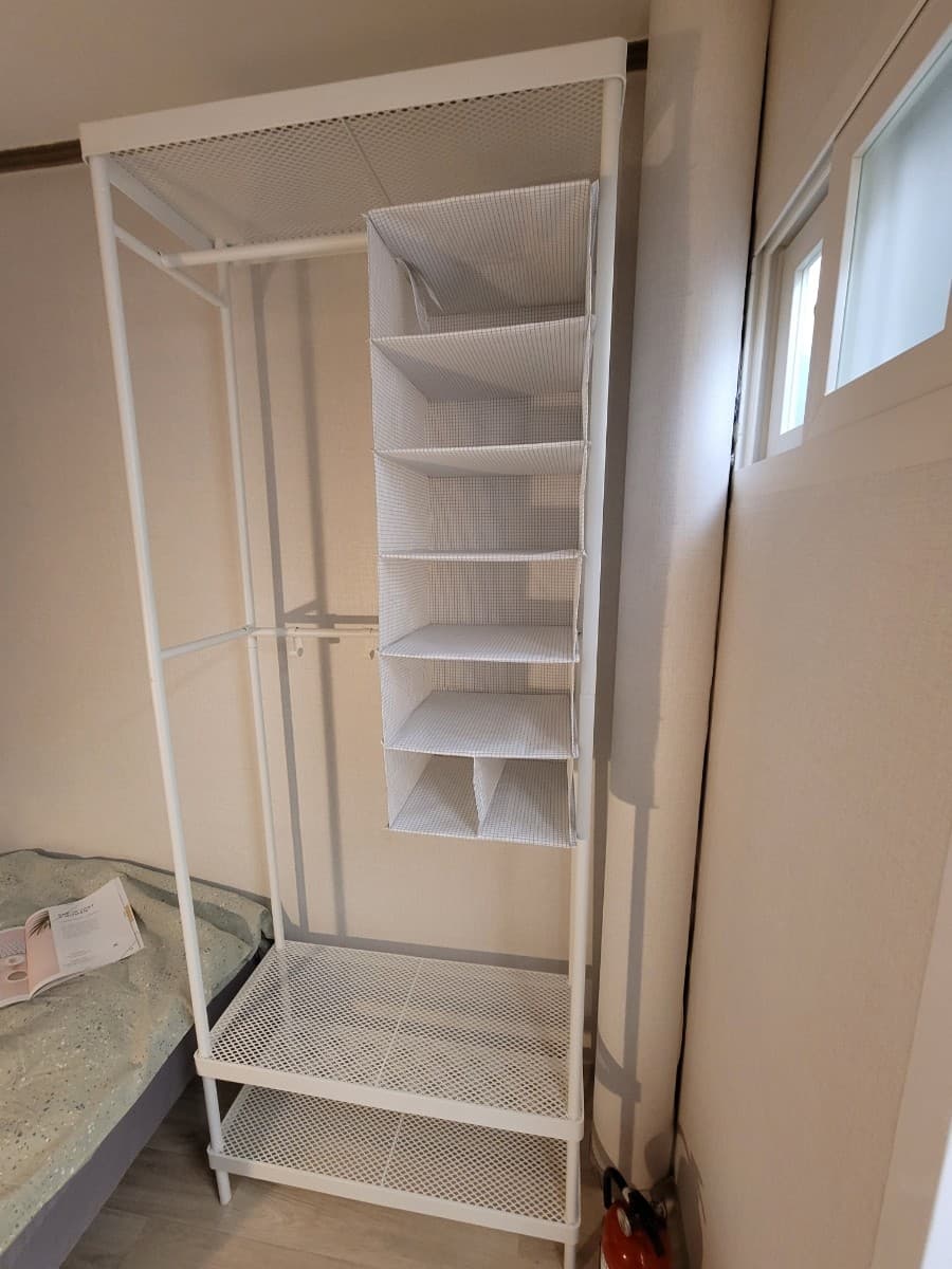 Deluxe Studio (Deposit 150,000 KRW) — photo 2 of 7