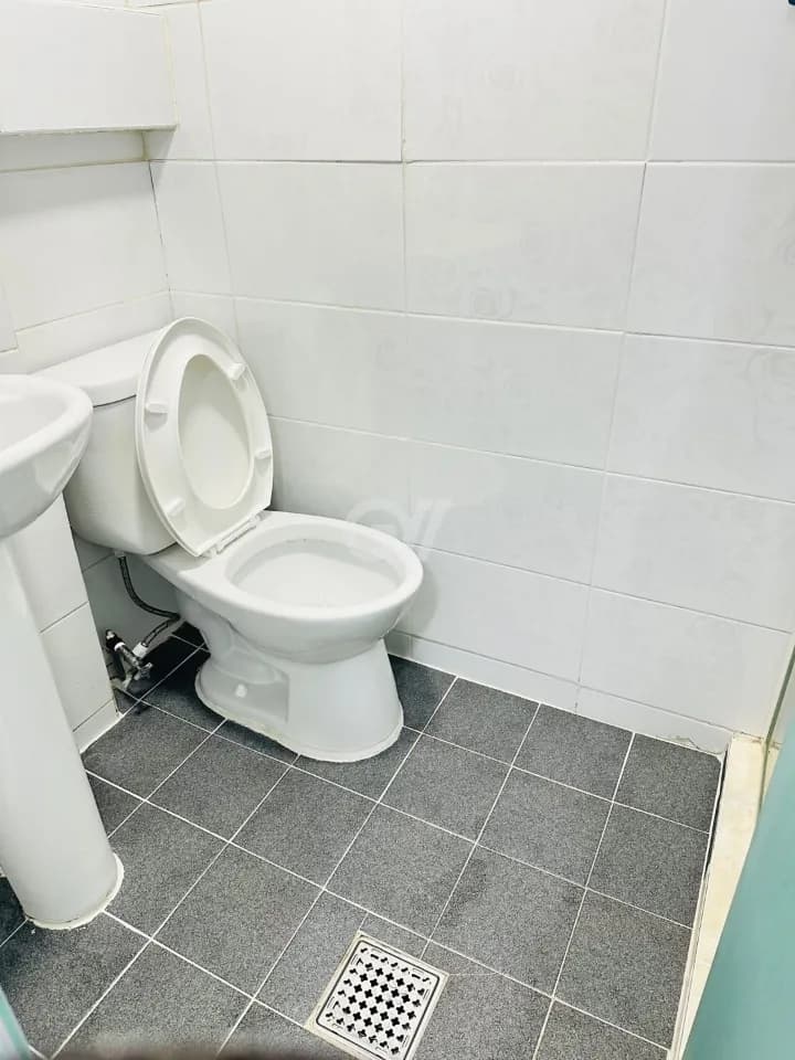 Room 214 (Deposit 100,000 KRW) — photo 3 of 3