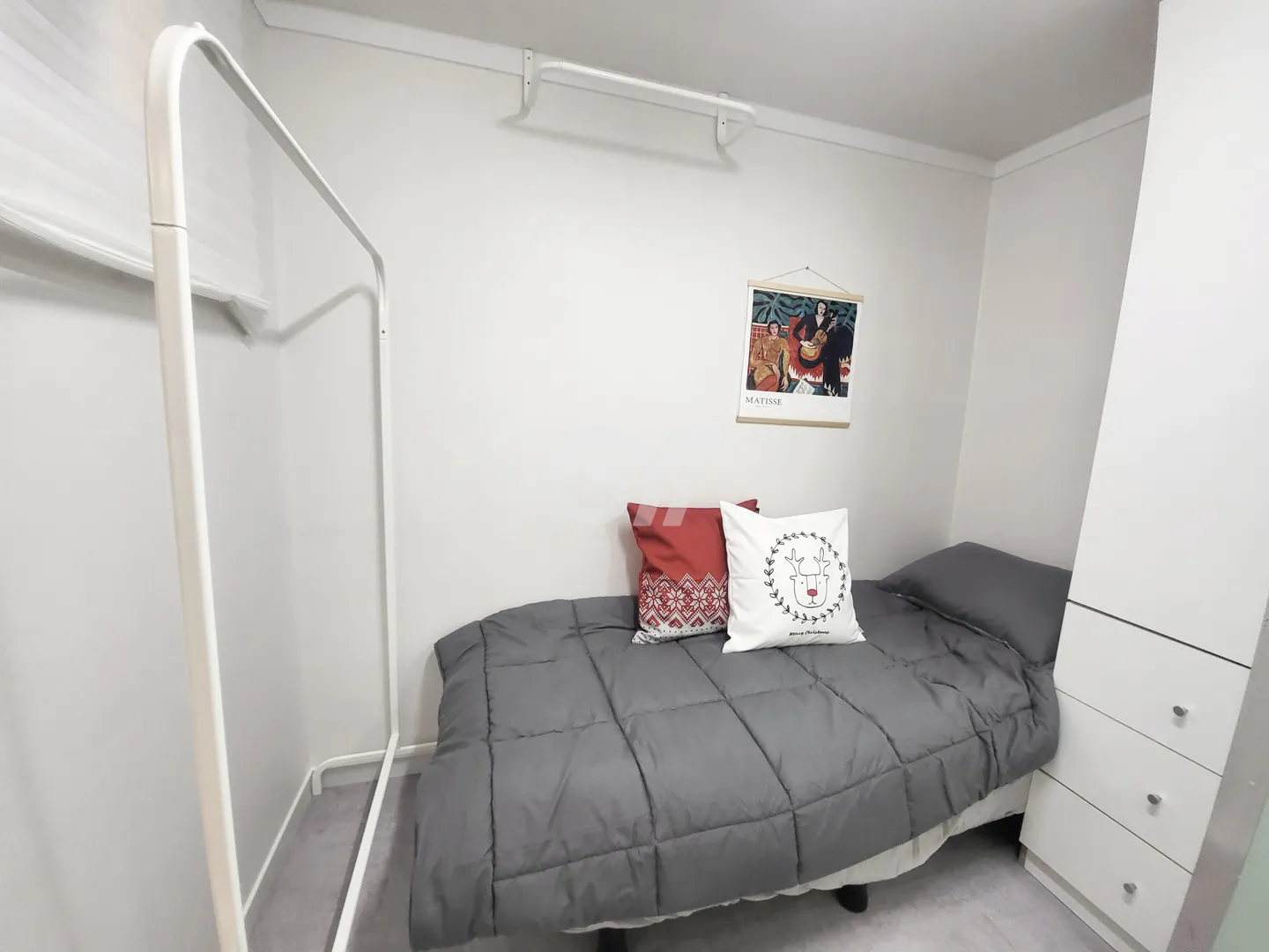 Room 217, Room 216 (Deposit 100,000 won) — photo 1 of 16