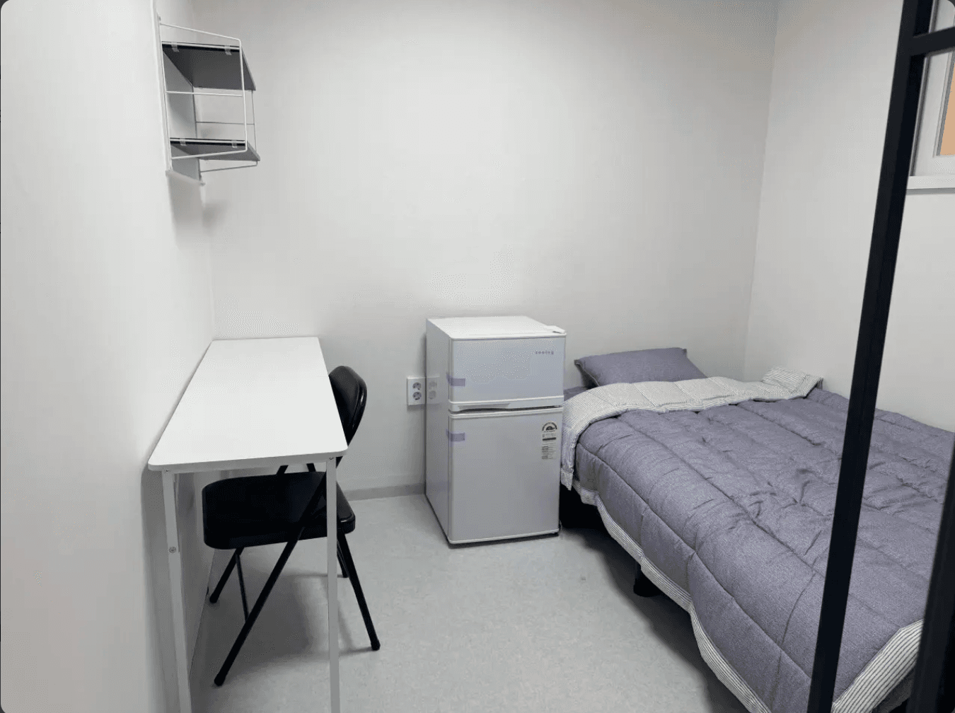 Spacious Room — photo 1 of 3